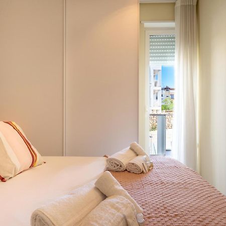 Exclusive Deluxe Apt Up To 6 People & Heated Tub โปลีญาโนอามาเร ภายนอก รูปภาพ