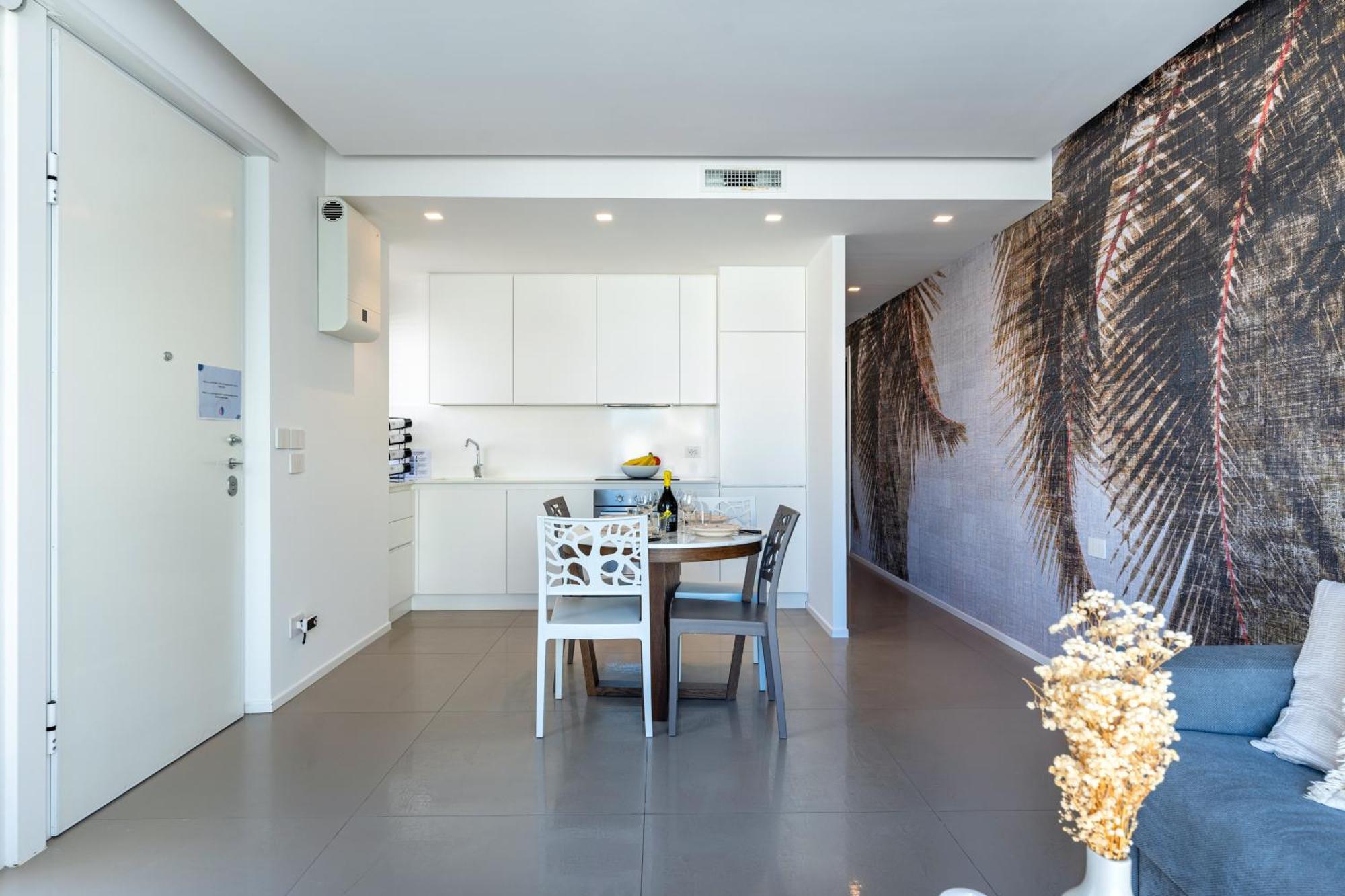 Exclusive Deluxe Apt Up To 6 People & Heated Tub โปลีญาโนอามาเร ภายนอก รูปภาพ